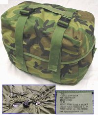 MOLLE スリープキャリアー　ウッドランド