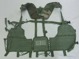画像3: コンバットメディックベスト　ウッドランド　2005年頃