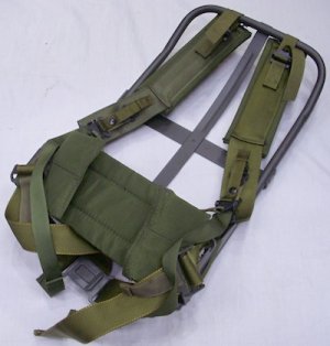 画像1: アリスパック用フレーム　LC-2　　ウエストパッド、ショルダーストラップ付