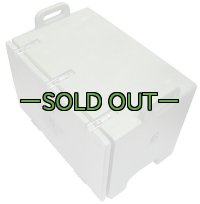 新型フードコンテナ　CAMBRO　金属留め具　容器なし