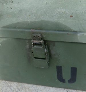 画像9: 軍用ボックス　USMC　スチール　約95×16×22cm　中古良品