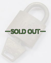 軍用パドロック　US刻印　AMERICAN LOCK