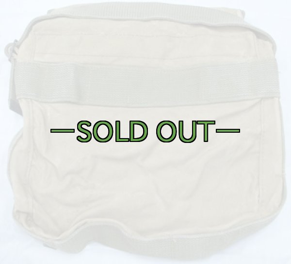 画像2: MC フィールドカーゴパック　コットン　カーキ　中古良品　40年代 (2)