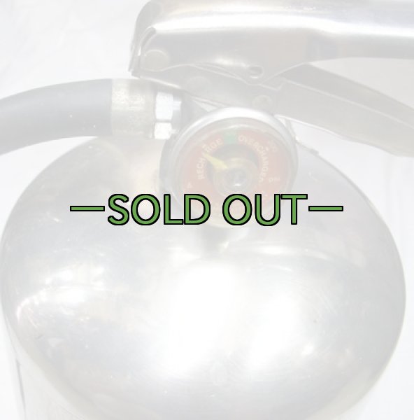 画像3: 軍用消火器 (3)