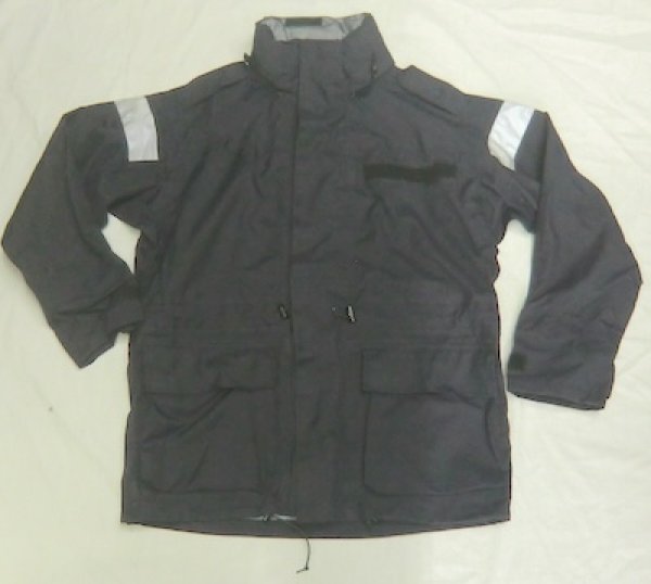 画像1: イギリス軍　海軍　レインパーカー　MVP　ゴアテックス？ (1)