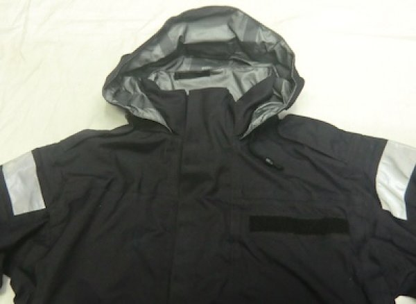 画像7: イギリス軍　海軍　レインパーカー　MVP　ゴアテックス？ (7)