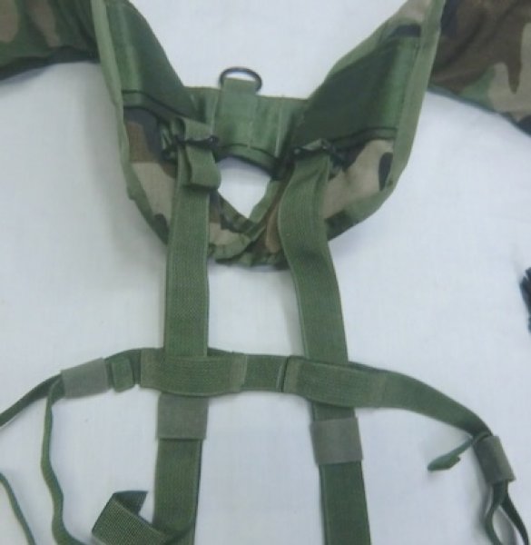 画像10: コンバットメディックベスト　ウッドランド　2005年頃 (10)