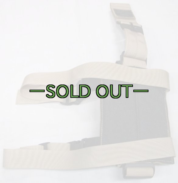 画像4: タクティカルティラー　レッグホルスター　デザート系 (4)