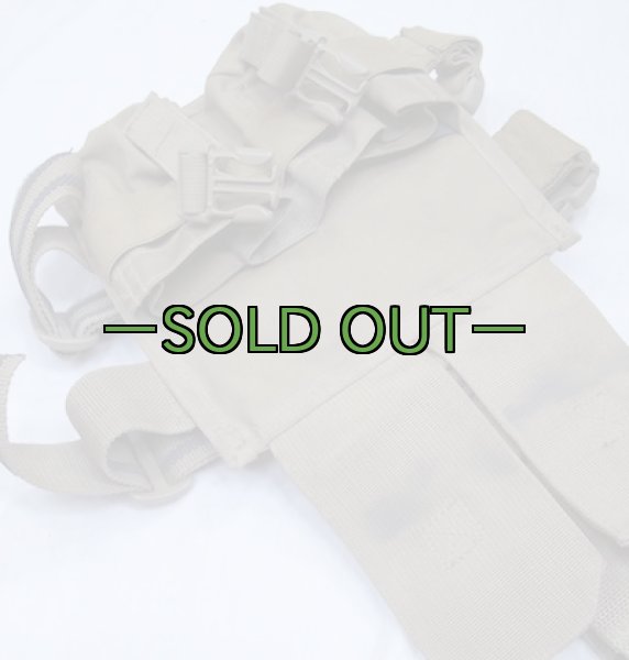 画像4: BHIレッグ2連M4トリプルマグポーチ　コヨーテ (4)