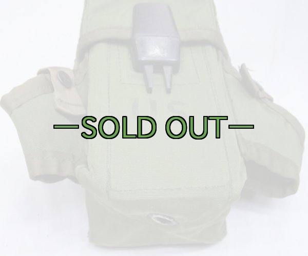 画像4: M16　30連マガジンポーチ　3本用　OD　中フタ付　70年代 (4)