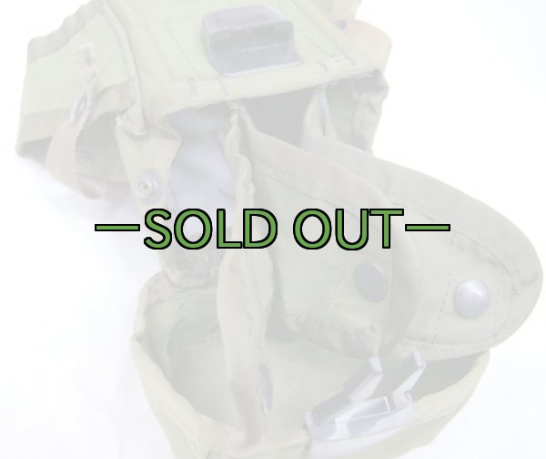 画像7: M16　30連マガジンポーチ　3本用　OD　中フタ付　70年代 (7)