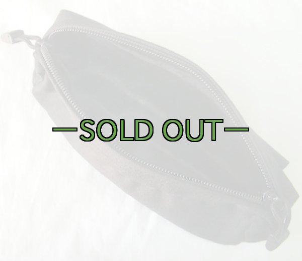 画像7: BHI横長ポーチ　ジッパー付　黒 (7)