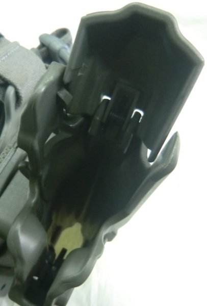 画像8: BHIホルスター　FG色　SERPA　LV3　ベレッタ (8)