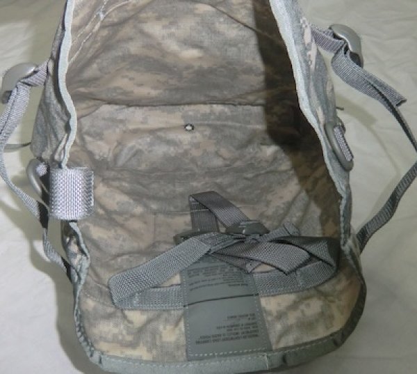 画像8: MOLLE ラジオポーチ　メインパック用　ACU (8)