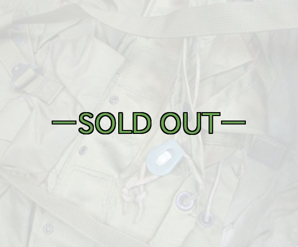 画像2: アリスパックM型　OD色　未使用ダメージ (2)