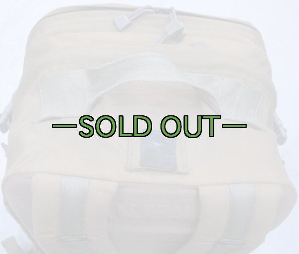 画像6: BHI バックパック　デザート系　メディック　中古良品 (6)