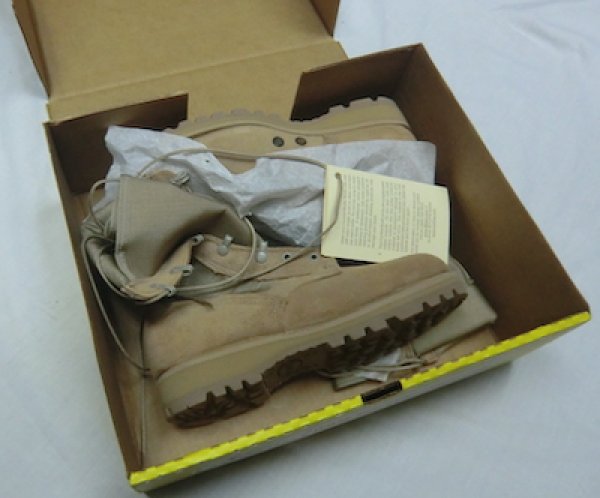 画像8: デザートブーツ　7W　箱入り未使用　BELLEVILLE　2000年代 (8)