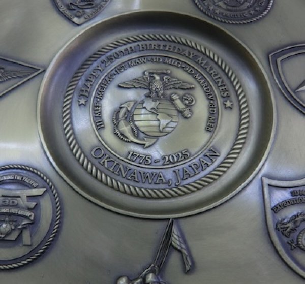 画像5: MCバースデー記念　2025年　飾り皿　沖縄 (5)