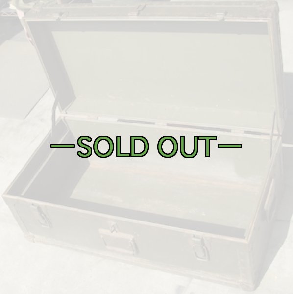 画像19: 軍用木箱　FOOT LOCKER？　中古良品　1946年 (19)