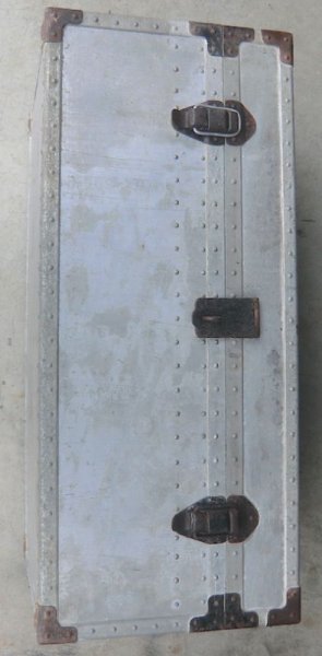 画像3: 軍用ボックス アルミ FRUIT JUICER 中古良品 ダメージ (3)