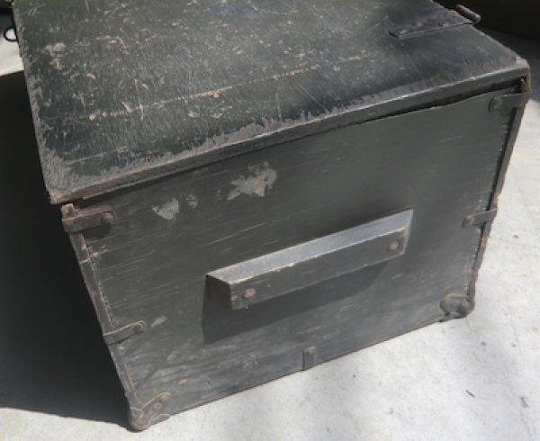 画像13: 軍用木箱　FOOT LOCKER　中古良品　60年代　NTA (13)