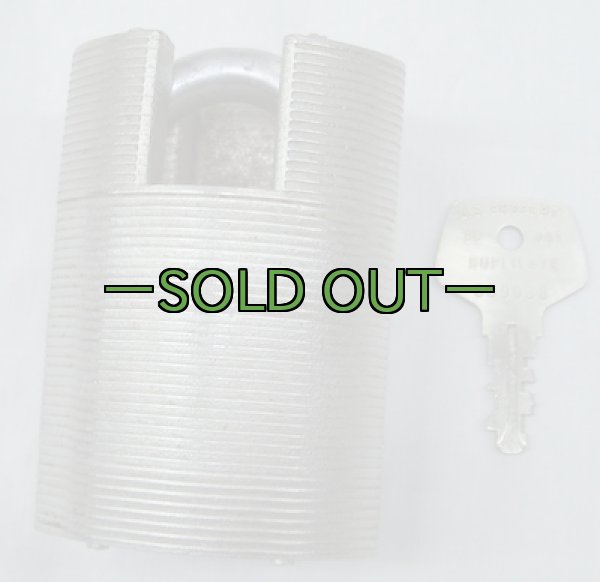 画像2: 軍用パドロック　武器庫用　ヘビーウェイト　MIRACLE LOCK DIV (2)