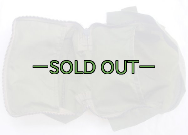 画像11: 航空機用ファーストエイド ポーチ　薄手ナイロン　中身入り　中古良品 (11)