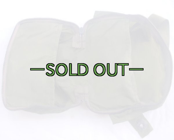 画像10: 航空機用ファーストエイド ポーチ　薄手ナイロン　中身入り　中古上 (10)