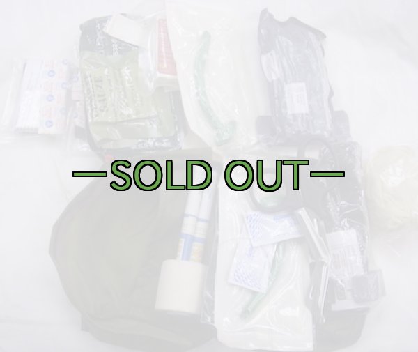 画像6: 航空機用ファーストエイド ポーチ　薄手ナイロン　中身入り　極上品 (6)