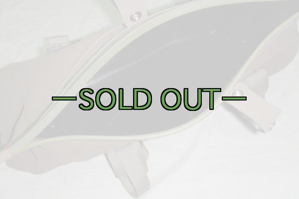 画像6: 防水バッグ　WaterShed　アルファーグリーン (6)