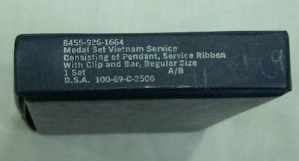 画像4: サービスメダル　VIETNAM　69年 (4)