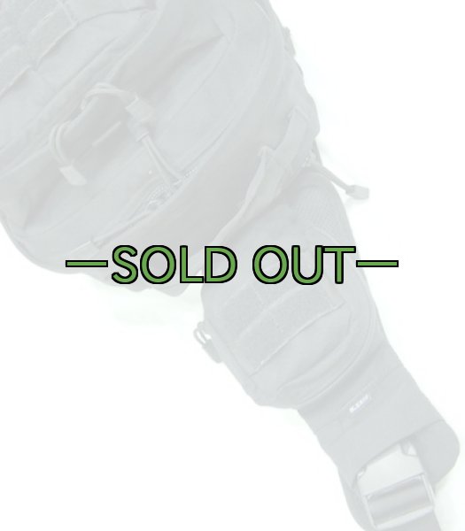 画像4: 5.11タクティカルスリングバッグ　MOAB 6　黒 (4)