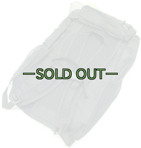 画像2: REI FLASH22バックパック　ブラック (2)