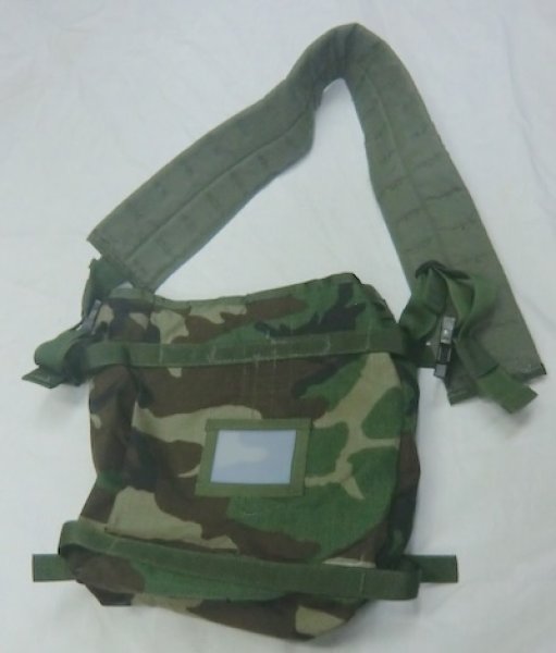 画像3: ウッドランド　ラジオポーチ　メインパック用　MOLLEショルダーストラップ付き (3)
