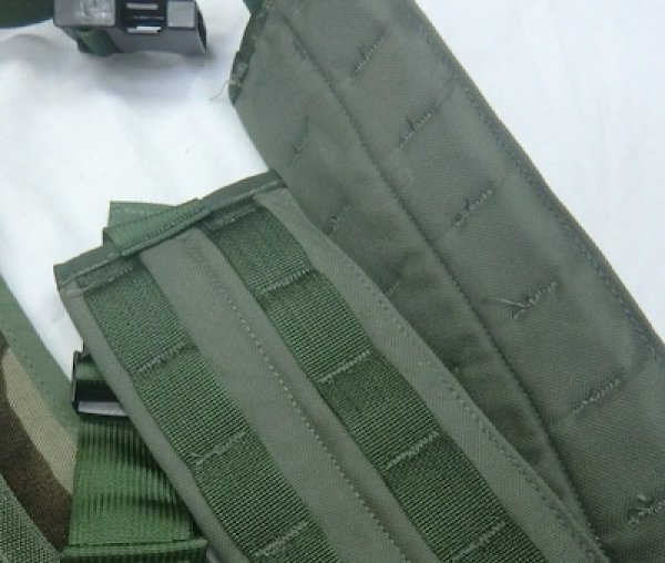 画像8: ウッドランド　ラジオポーチ　メインパック用　MOLLEショルダーストラップ付き (8)