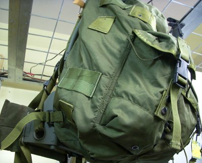 アリスパックl型 中古良品 フレーム付 いは軍払い下げ品店 アリスパックl型 中古良品 フレーム付 いは軍払い下げ品店